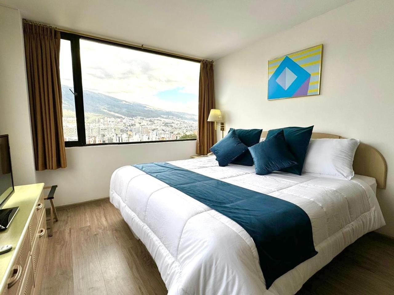 קיטו Stanford Suites Hotel מראה חיצוני תמונה
